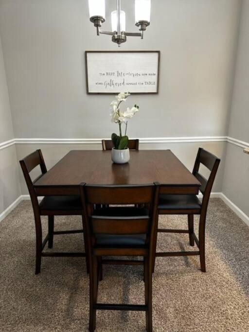 Extravagant 2 Br/2 Ba Apartment Savannah Esterno foto