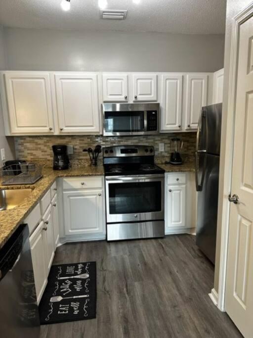 Extravagant 2 Br/2 Ba Apartment Savannah Esterno foto